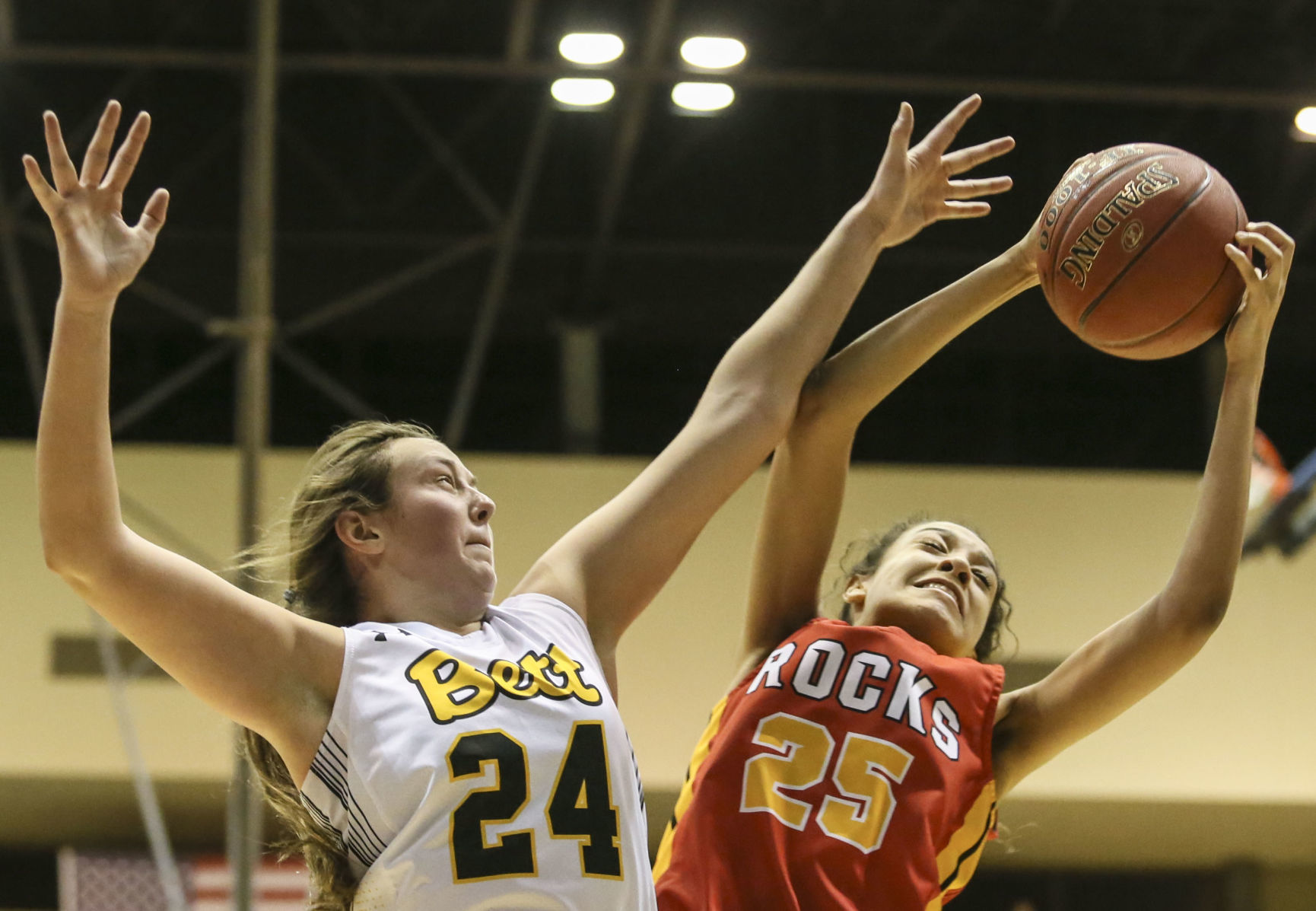 011120-qct-spt-girls-shootout-15.JPG